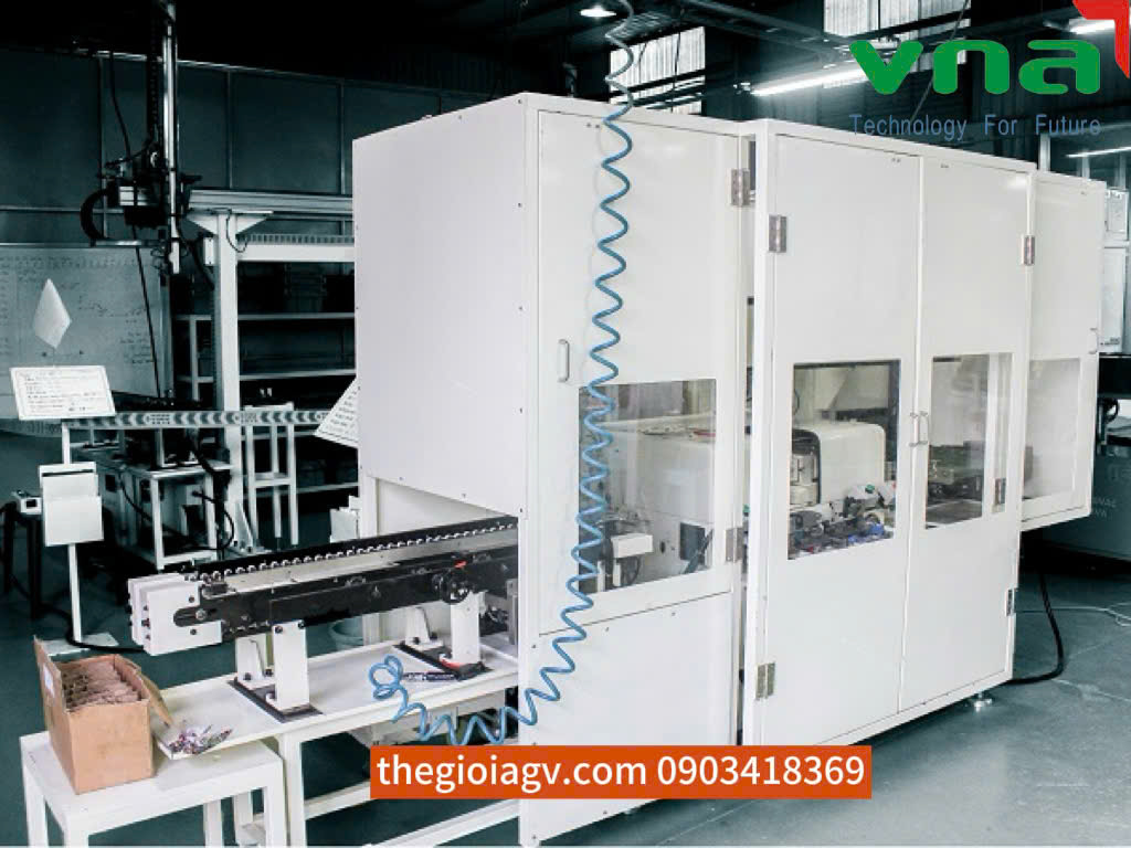 Giải pháp robot tự động cấp phôi cho máy gia công